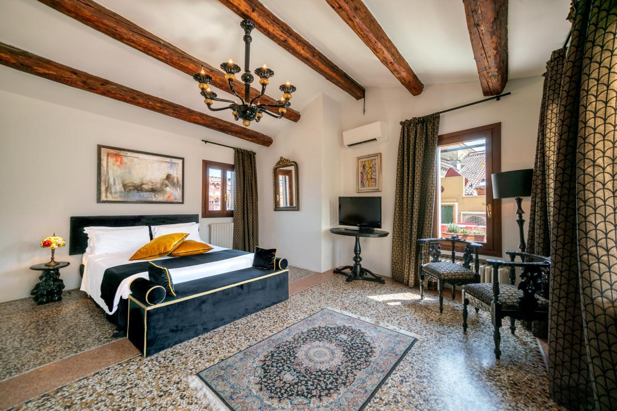 Palazzo San Luca Otel Venedik Oda fotoğraf
