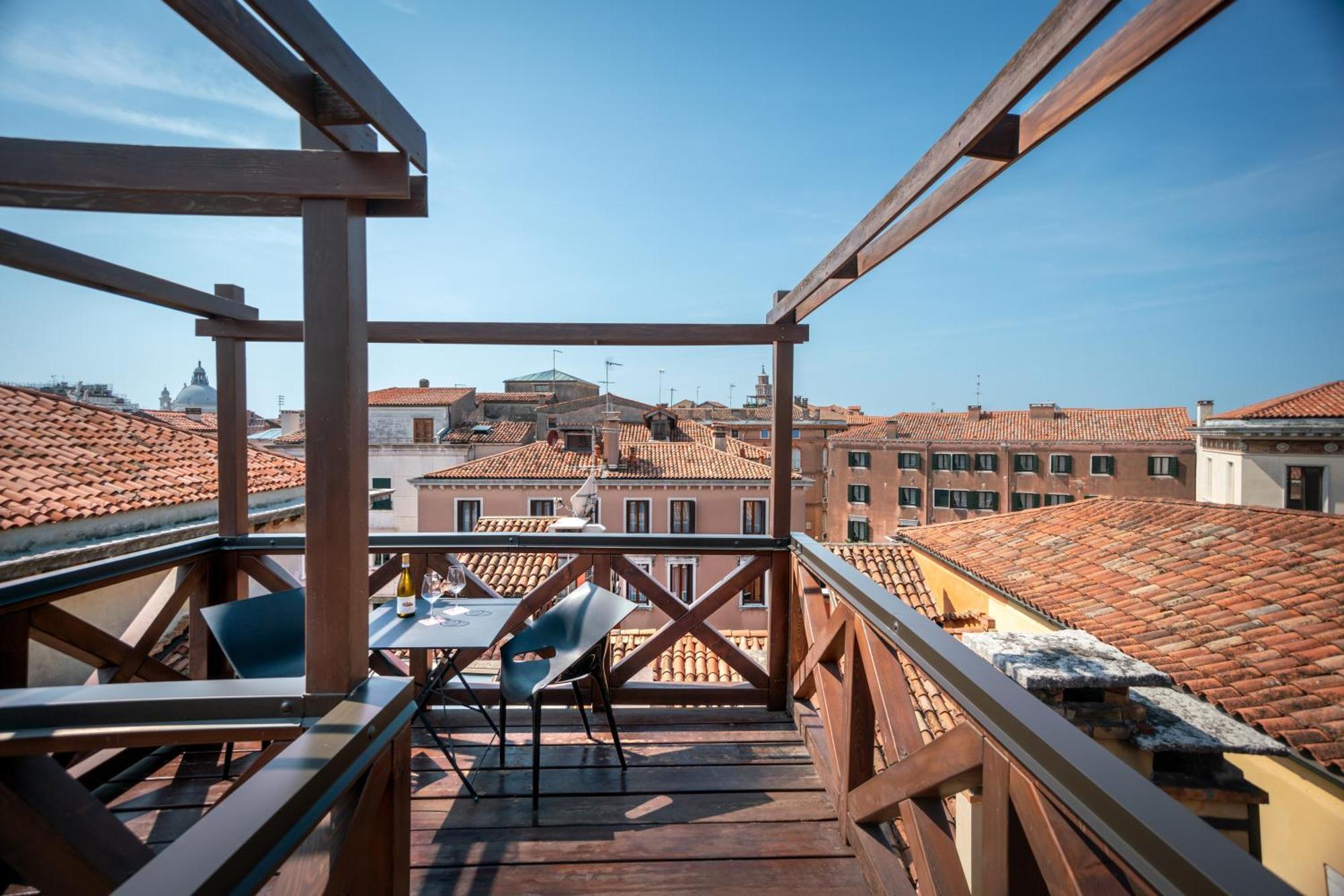 Palazzo San Luca Otel Venedik Oda fotoğraf