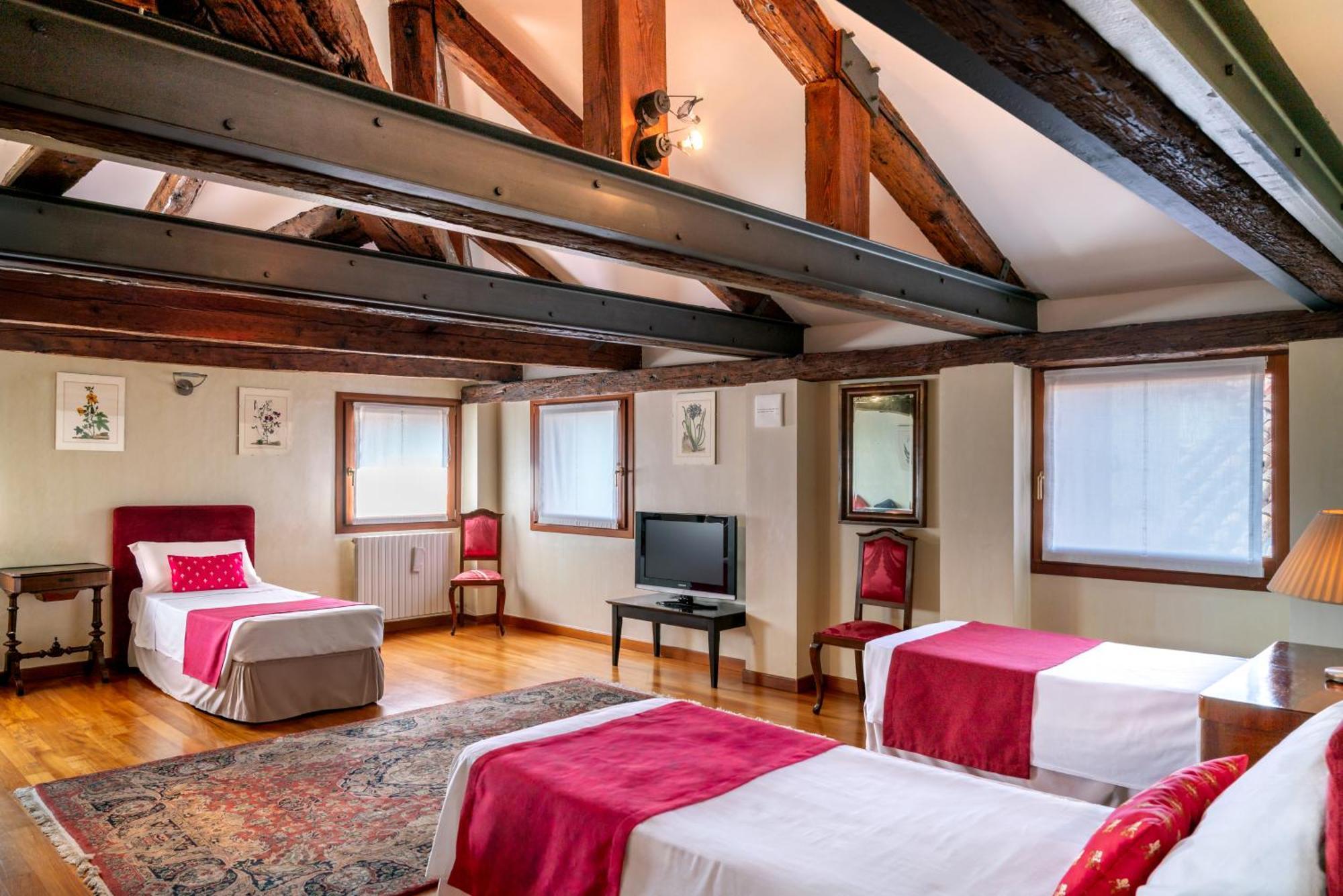 Palazzo San Luca Otel Venedik Oda fotoğraf