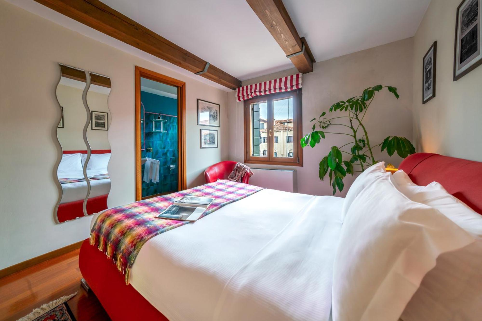 Palazzo San Luca Otel Venedik Oda fotoğraf